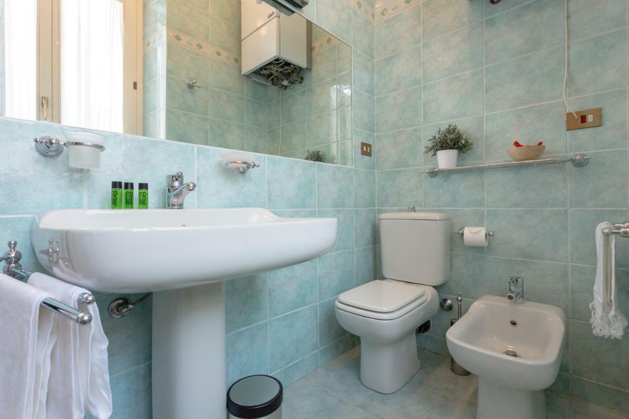 Appartamento Vittoria Street Charming Roma Esterno foto