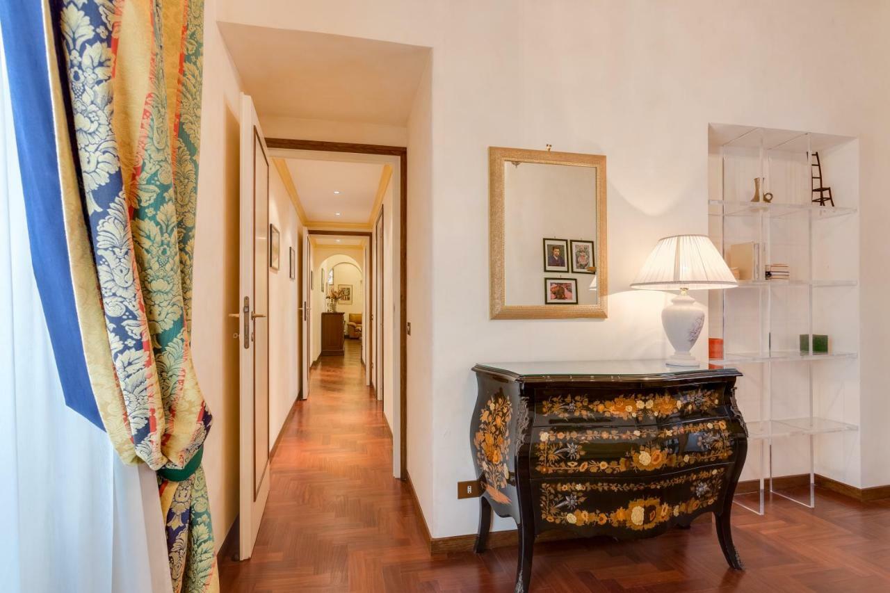 Appartamento Vittoria Street Charming Roma Esterno foto